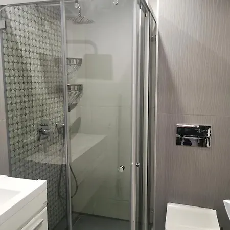 светли アパート *